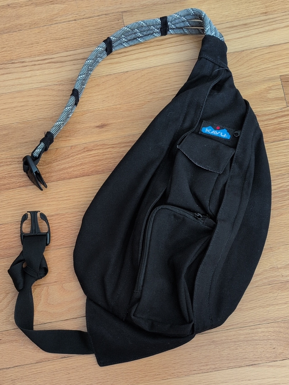KAVU Classic Rope Sling Bag – Solid Black Single Strap Backpack